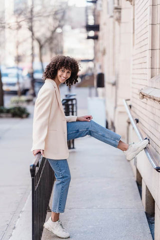 5 Shoes to Wear With Jeans, According to a Stylist | Who What Wear